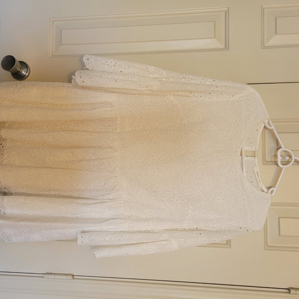 WHITE LACE SUNDRESS - Picture 3 of 3
